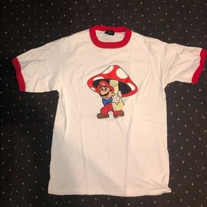 Vintage Mario Bro’s T-shirt